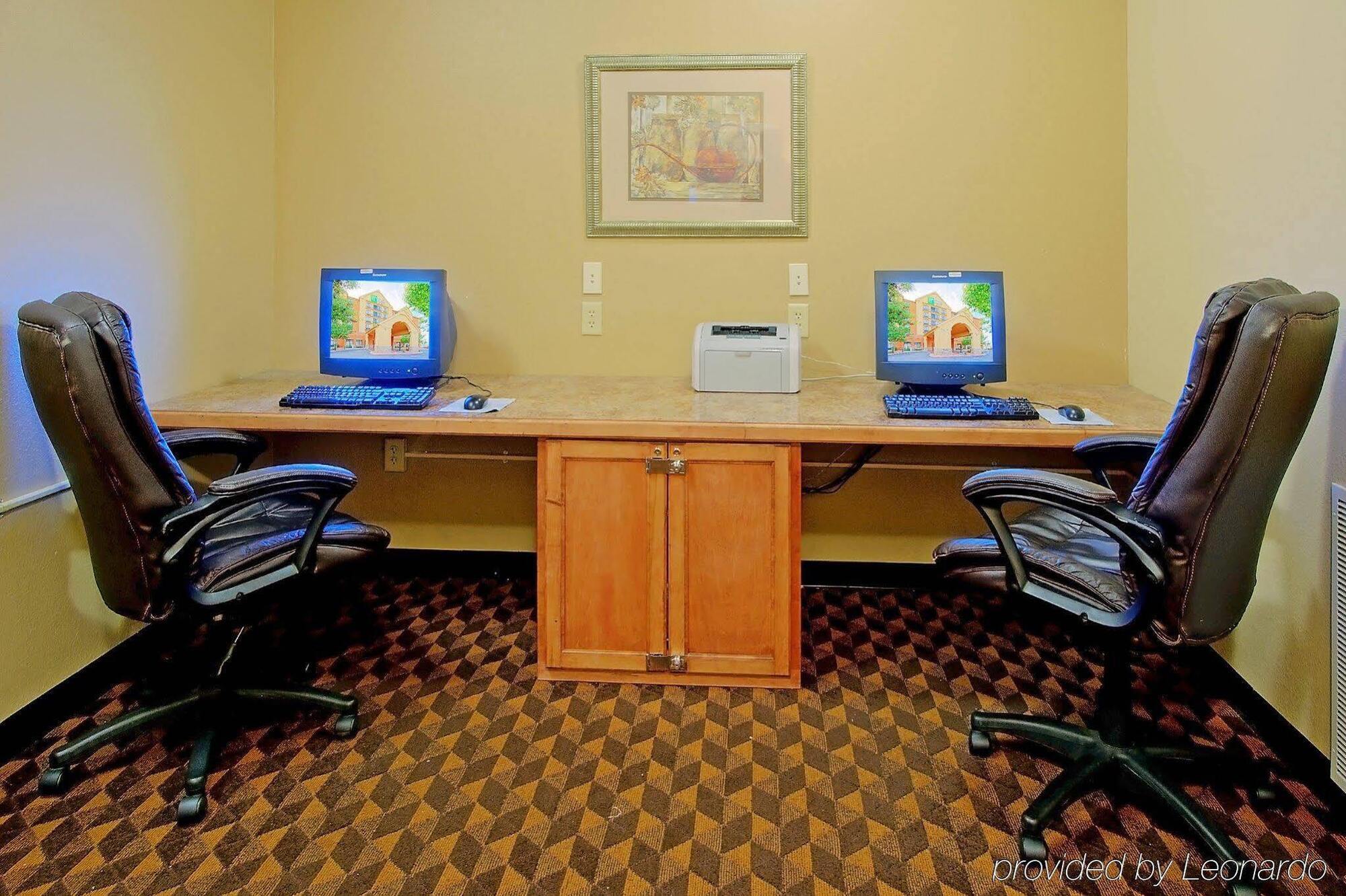 Holiday Inn Express Hotel & Suites Albuquerque Midtown By Ihg Dış mekan fotoğraf